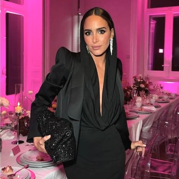 ZARA WOMAN COLLECTION BOLD SHOULDER SHAWL COLLAR BLAZER. - Picture 3 of 13